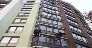 Установка крыши на балкон Кондопога цена от 1044 руб. м/2.
